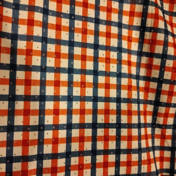 Huk fishing shirt mens 2XL XXL red check plaid performance perforated button - Picture 4 of 8